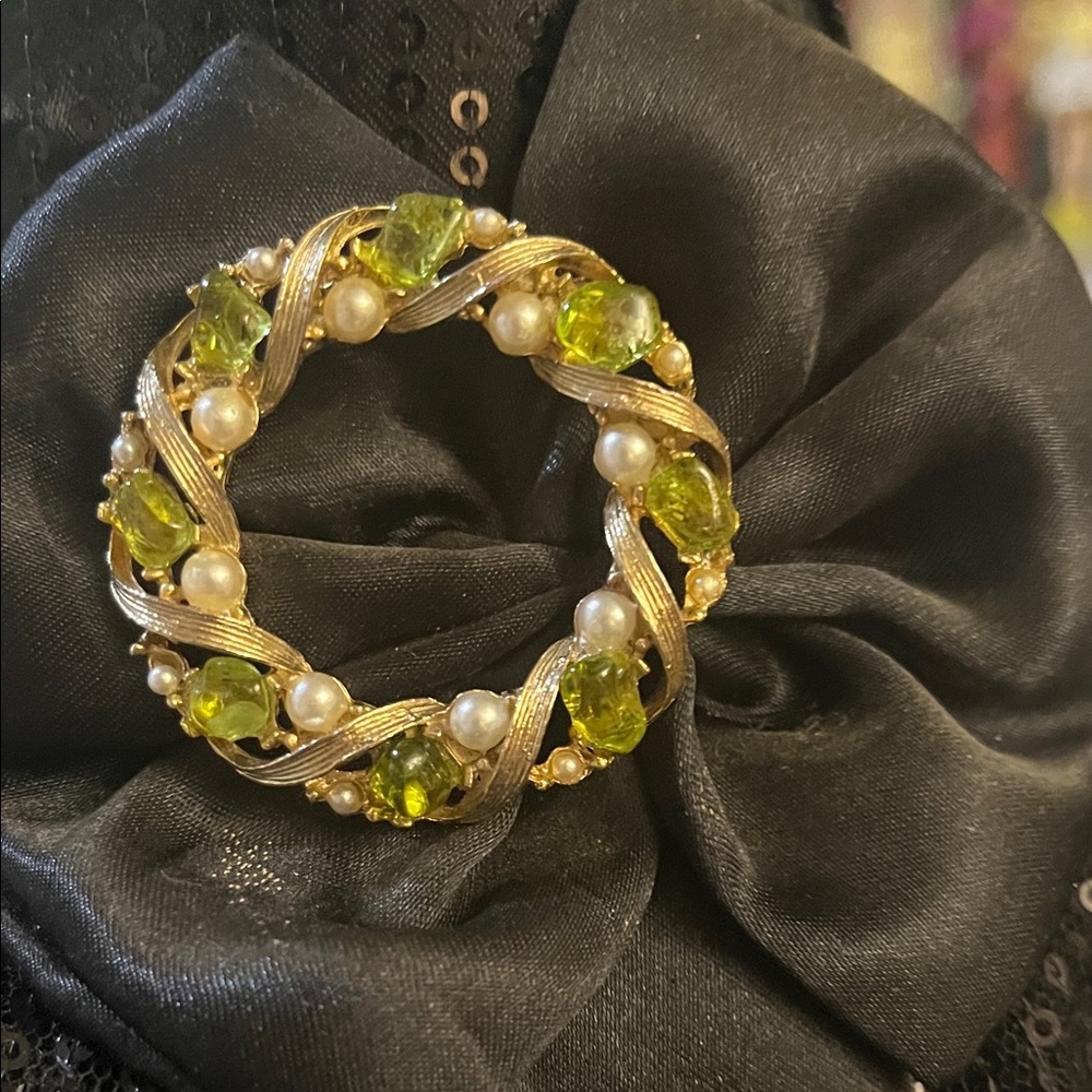 Gold and Green Pearl-Embellished Brooch